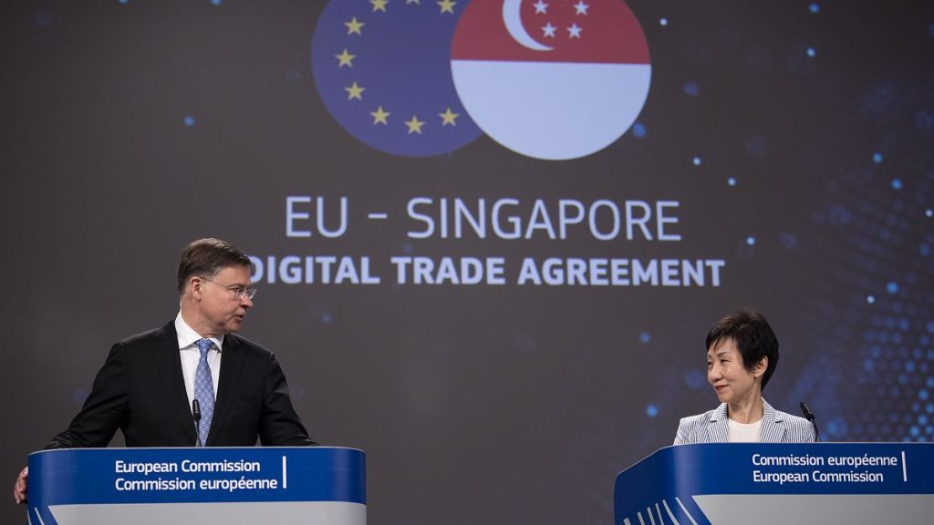 Valdis Dombrovskis, Executive VP and Commissioner for Trade, with Grace Fu, Singaporean Minister for Trade Relations (25/07/24)