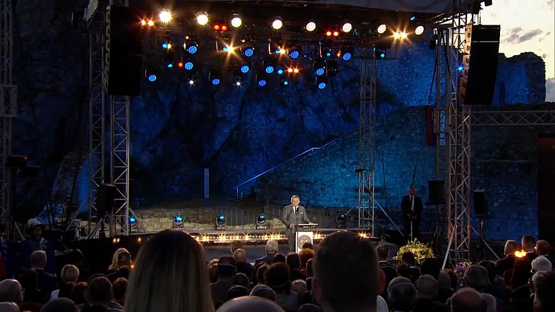 Robert Fico s'exprime au château de Devín dans la capitale Bratislava pour commémorer la Saint Cyrille et Méthode, le 5 juillet 2024