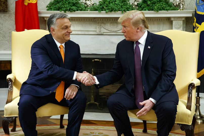 Le président Donald Trump rencontre le Premier ministre hongrois Viktor Orbán dans le bureau ovale de la Maison Blanche, le lundi 13 mai 2019, à Washington. 