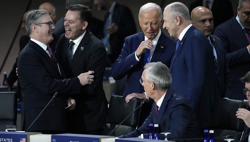 Le Premier ministre britannique Keir Starmer (à gauche) avec les dirigeants du Portugal, des États-Unis et le chef de l'OTAN à Washington le 11 juillet 2024.