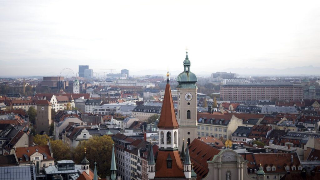 Arial view of the German federal state Bavaria capital Munich, Germany, Saturday, Nov. 12, 2022. (AP Photo/Markus Schreiber)