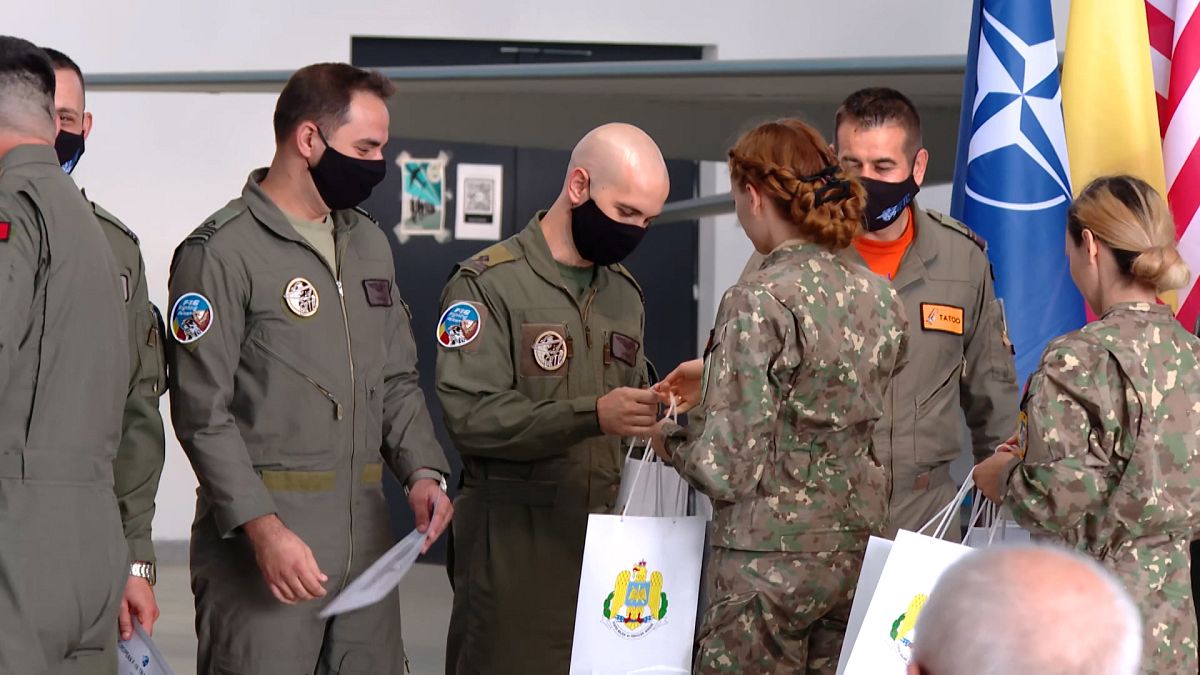 The first F-16 pilots trained at the Fetești Training Center in Romania have completed their courses and received the