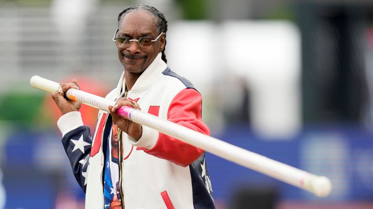 Olympic torch bearer Snoop Dogg: ‘I’m going to be on my best behaviour’