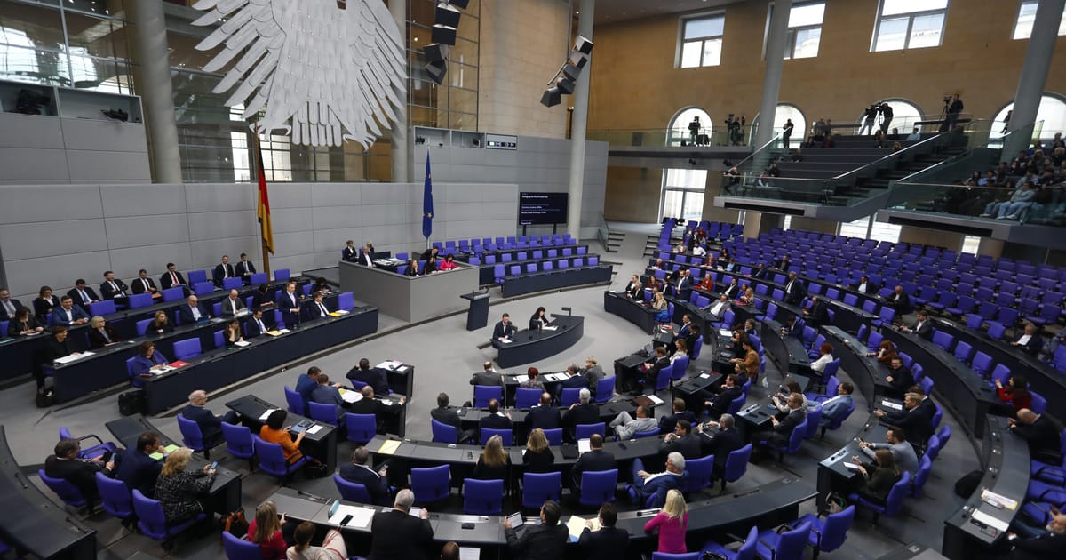 Un tribunal allemand autorise la réduction de la taille du parlement