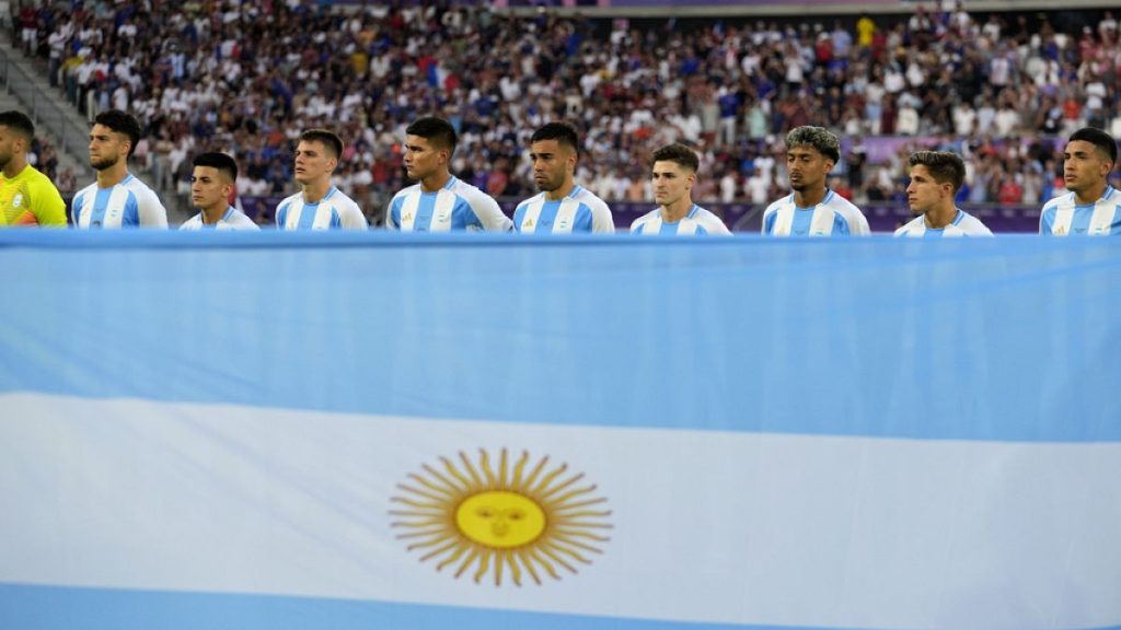 Argentina players pose for a photo during a quarterfinal football match between France and Argentina, at Bordeaux Stadium, during the 2024 Summer Olympics