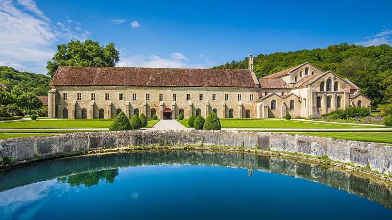 L'abbaye cistercienne de Fontenay en France.