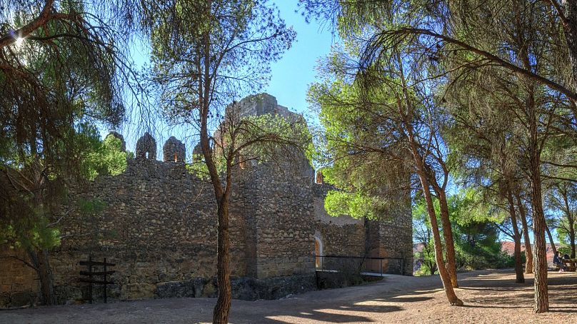 Les vestiges de l'ancien château d'Anento.