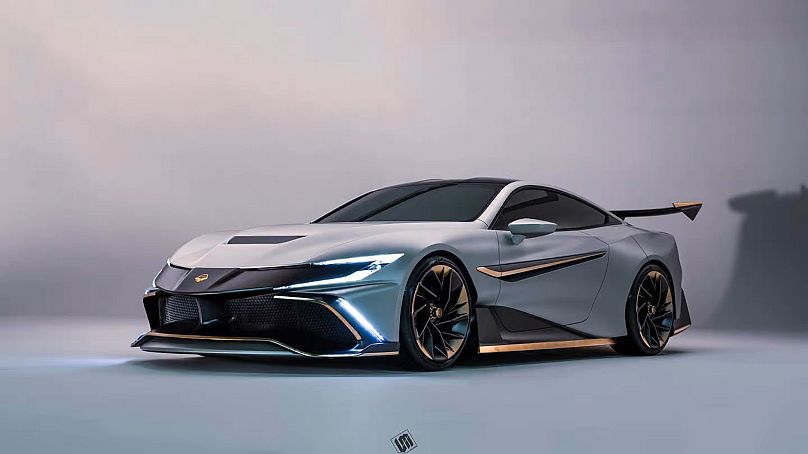 L'hyper coupé Naran fait sa première au Salon Privé. 