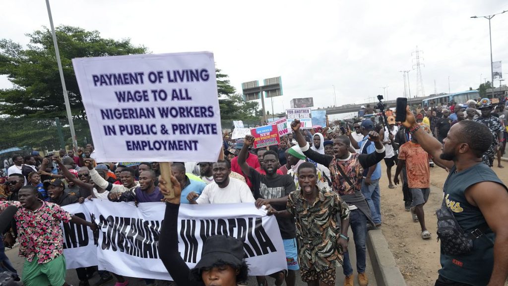 Manifestations au Nigéria contre la pire crise du coût de la vie depuis une génération