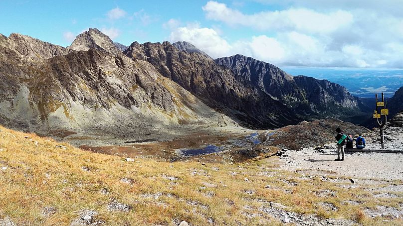 Les sentiers des Tatras se dégagent un peu en automne. 