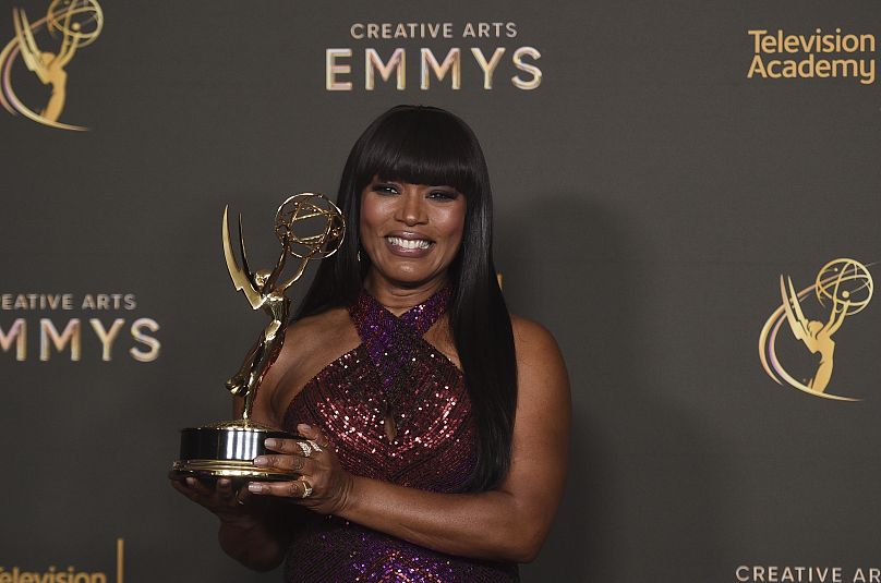 Angela Bassett assiste à la première soirée des Creative Arts Emmy Awards le samedi 7 septembre 2024