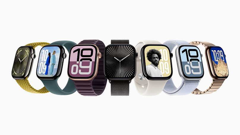 Disponible en aluminium et en titane, l'Apple Watch Series 10 est disponible dans une gamme de couleurs et de finitions époustouflantes.