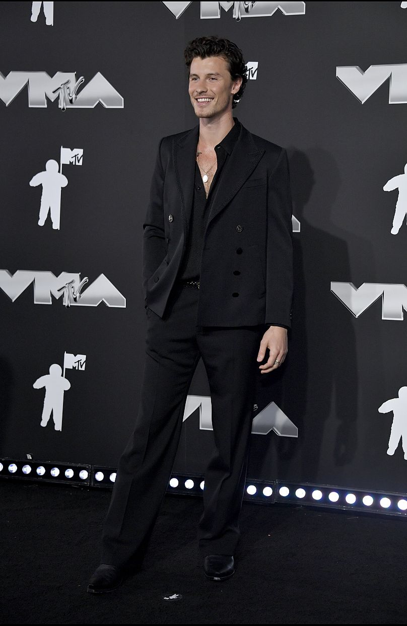 Shawn Mendes arrive aux MTV Video Music Awards le mercredi 11 septembre 2024.