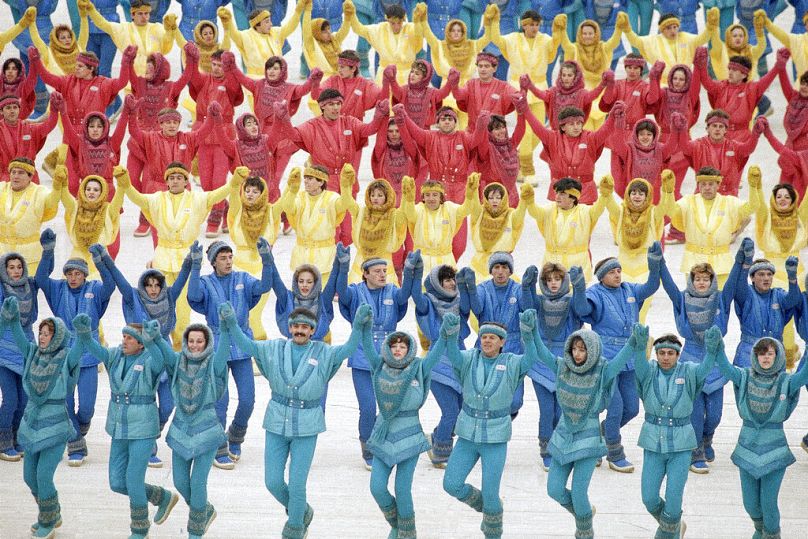 Cérémonie d'ouverture des XIVe Jeux Olympiques d'hiver à Sarajevo, le 8 février 1984