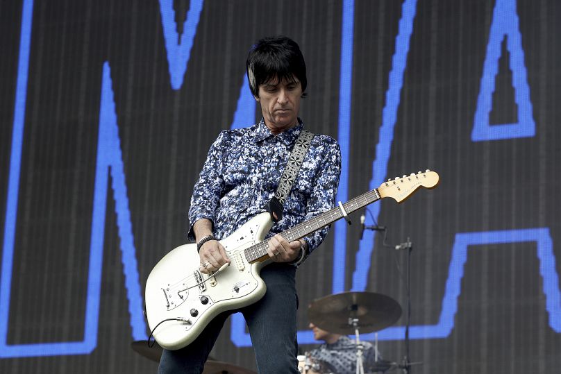 Johnny Marr se produit sur l'Autre Scène le quatrième jour du Festival de Glastonbury à Worthy Farm, Somerset, Angleterre, le samedi 29 juin 2019.