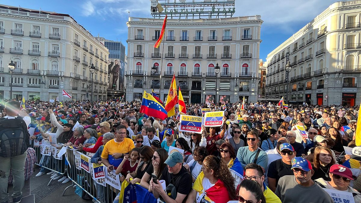 Venezuelans protest for democracy in their country in Madrid