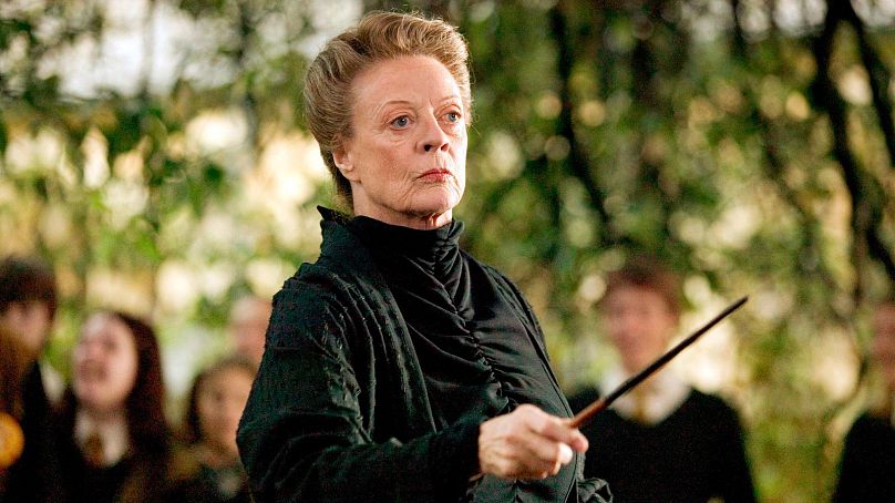 Dame Maggie dans le rôle du professeur Minerva McGonagall dans la série Harry Potter