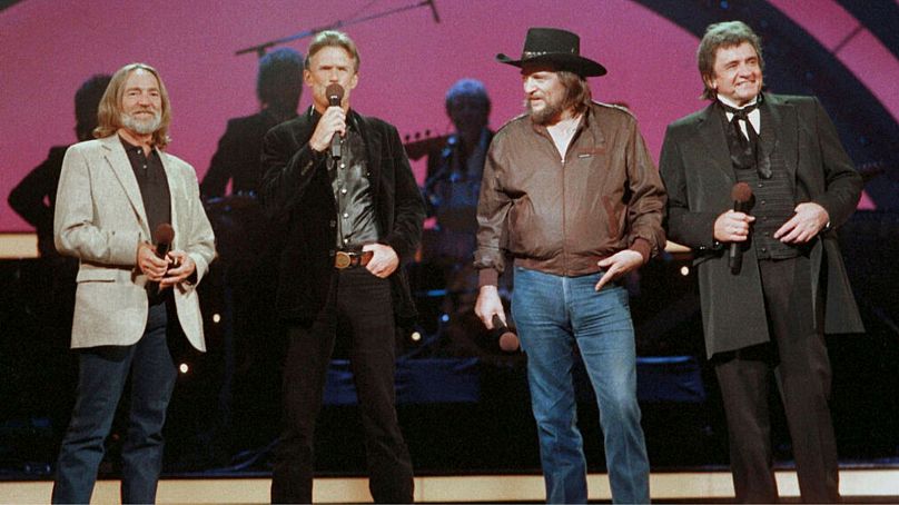 Membres des Highwaymen, Willie Nelson, Kris Kristofferson, Waylon Jennings et Johnny Cash en 1985. 