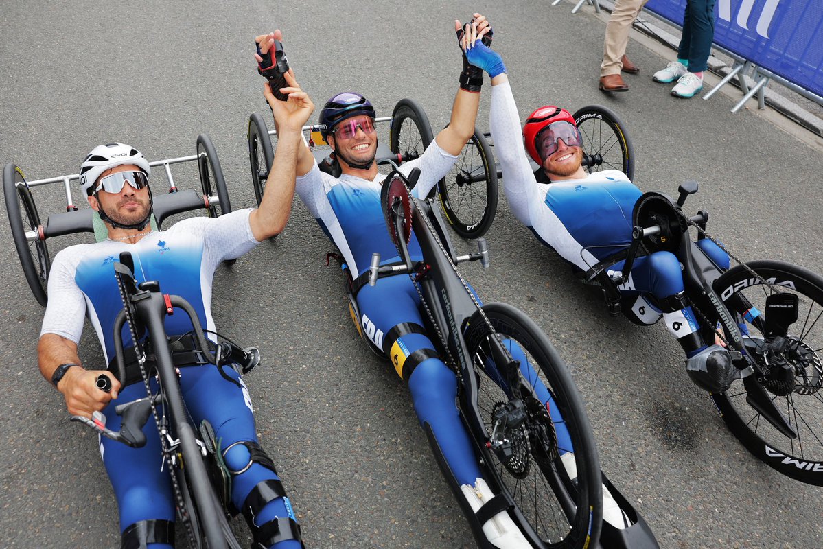 La France continue de briller dans ces Jeux ! Bravo Mathieu Bosredon, Florian Jouanny et Joseph Fritsch pour cette course en OR !