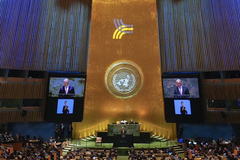 António Guterres, Secrétaire général des Nations Unies, s'adresse à l'Assemblée générale des Nations Unies lors du Sommet pour l'avenir.