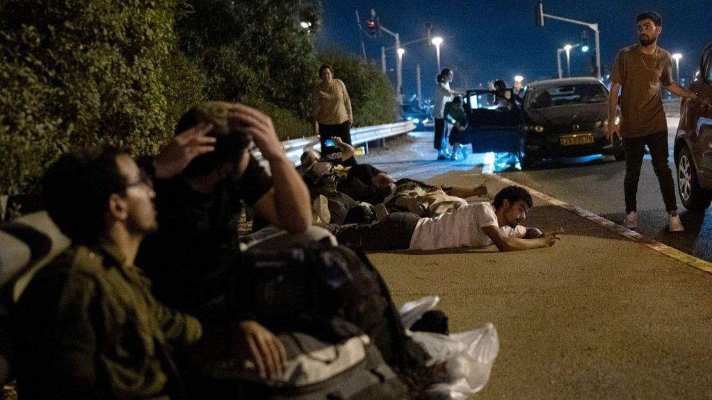 Israelis take refuge in the town of Rosh Ha