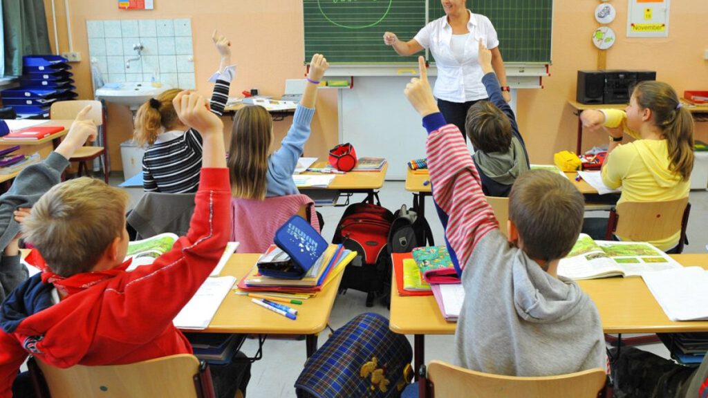 More pupils in the EU are learning multiple languages.