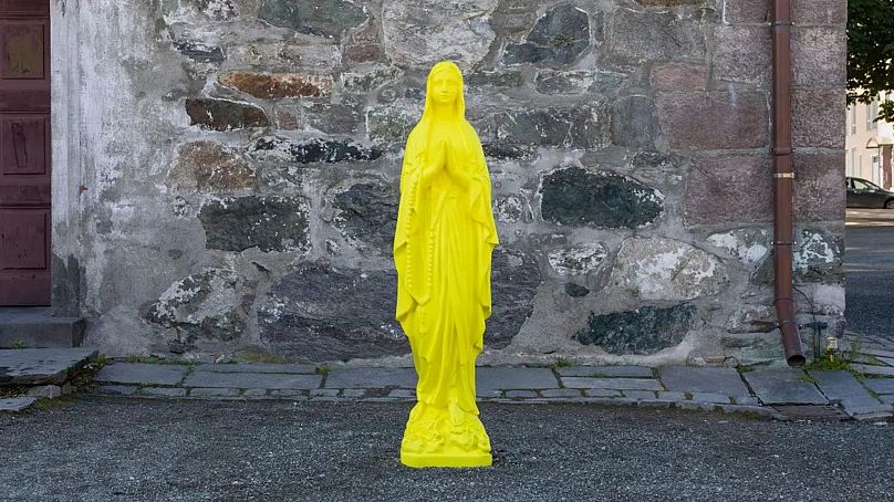 Katharina Fritsch, Madonnenfigur, 1987/2024. Collection PoMo.