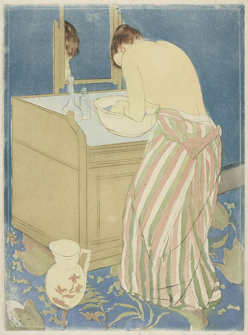 Mary Cassatt Femme au bain, de la série d'estampes The Ten, 1890–1891 Pointe sèche, eau-forte et aquatinte en couleurs sur papier, 43,5 × 30,1 cm