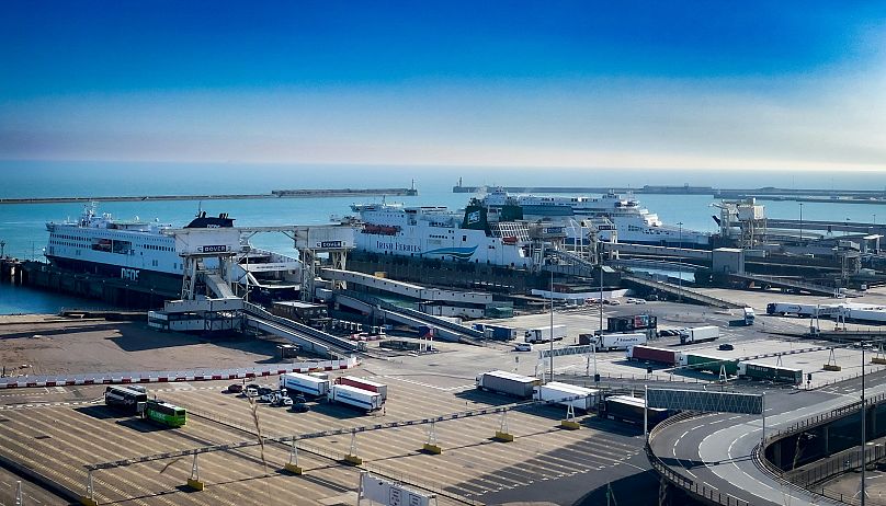 Le port de Douvres, dans le Kent, dans le sud-est de l'Angleterre, sera probablement le plus touché par le chaos de l'EES, lorsqu'il sera finalement lancé.