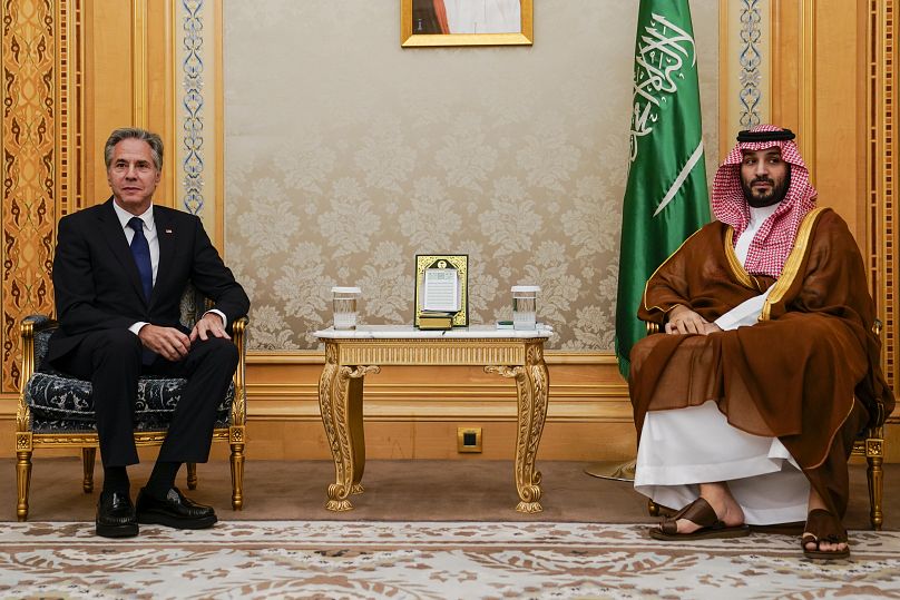 Le secrétaire Blinken rencontre le prince héritier saoudien Mohammed ben Salmane