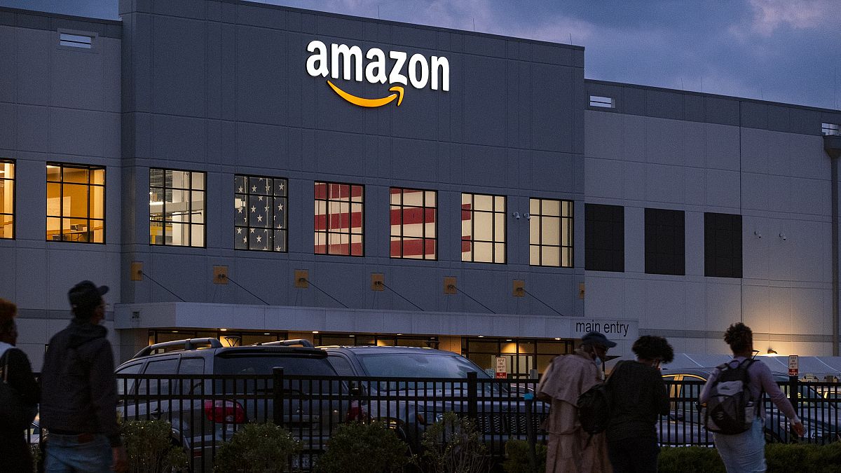 Amazon distribution center in the Staten Island borough of New York. 25 October 2021.