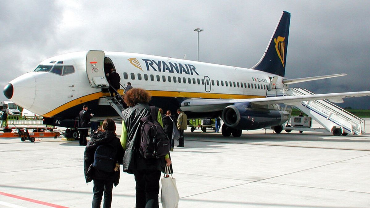 A Ryanair Boeing 737 is shown at the Hahn airport, western Germany, on Sept. 16. 2001. Europe