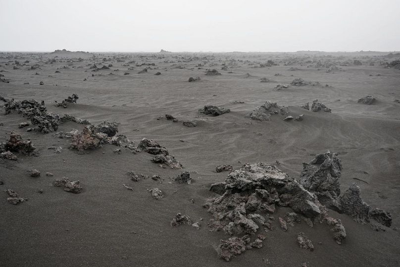 Une vue du champ de lave de Holuhraun avec des exemples de coulées de lave basaltique, situé dans le parc national du Vatnajökull en Islande. 