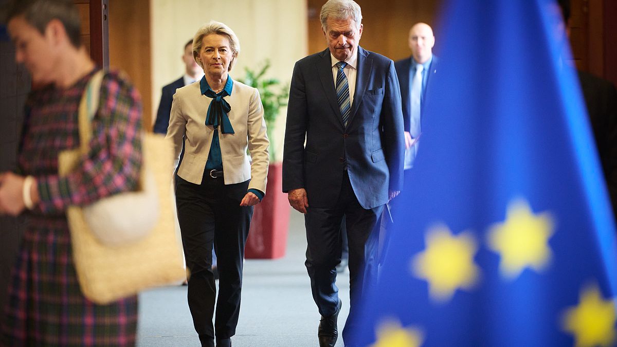 Commission president Ursula von der Leyen and former Finnish president Sauli Niinistö.