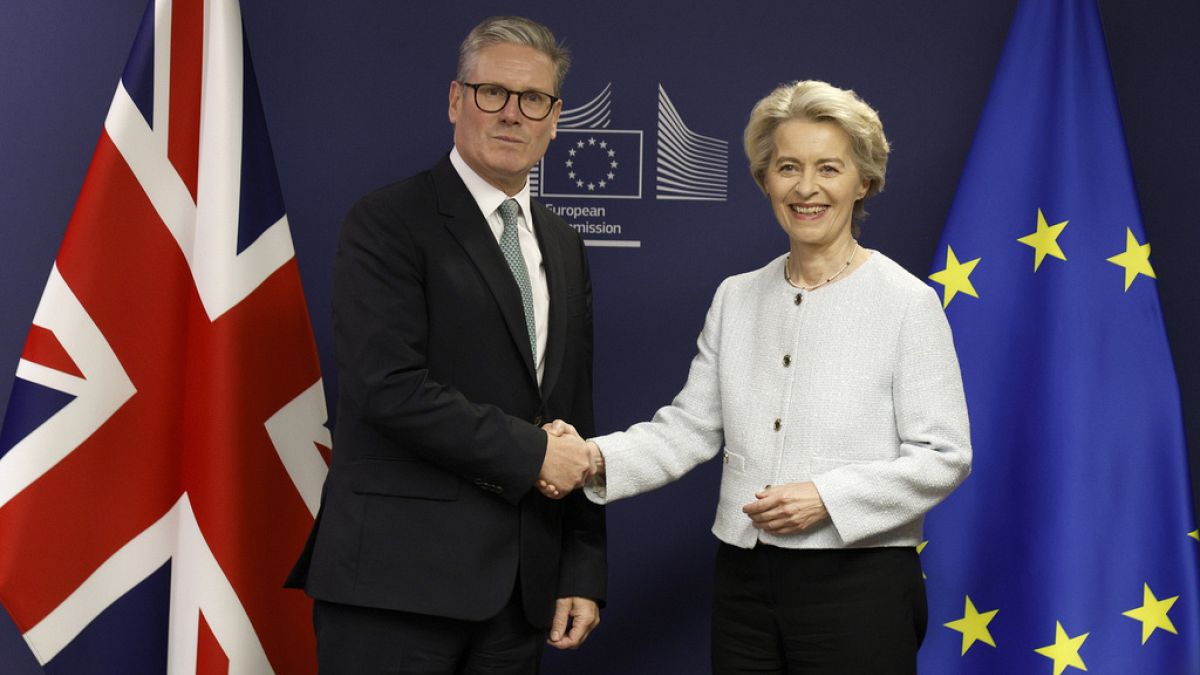 British Prime Minister Keir Starmer and European Commission President Ursula von der Leyen, in Brussels on October 2, 2024.