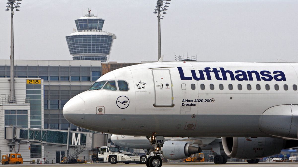 An aircraft of German airline Lufthansa moves on the airfield at the airport in Munich, southern Germany on Thursday, Jan. 29, 2009.