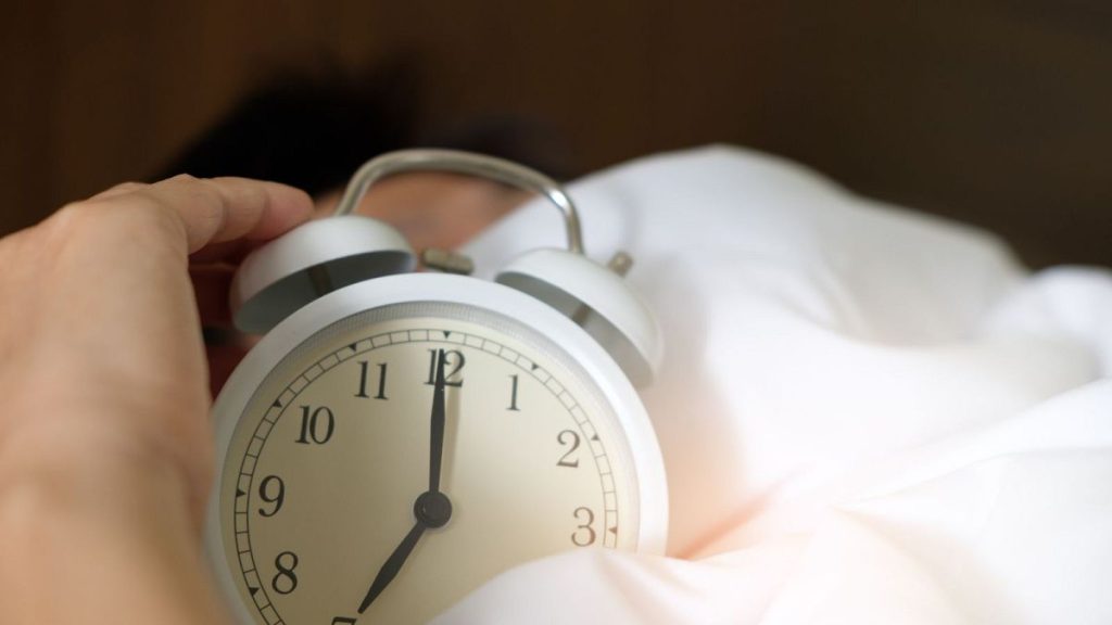 Experts call to abolish daylight saving time. Here’s what to know about how it impacts your health