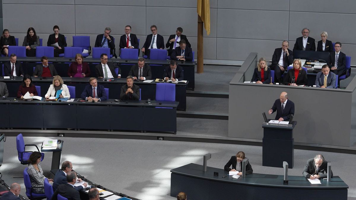 German Chancellor Olaf Scholz addressing German parliament