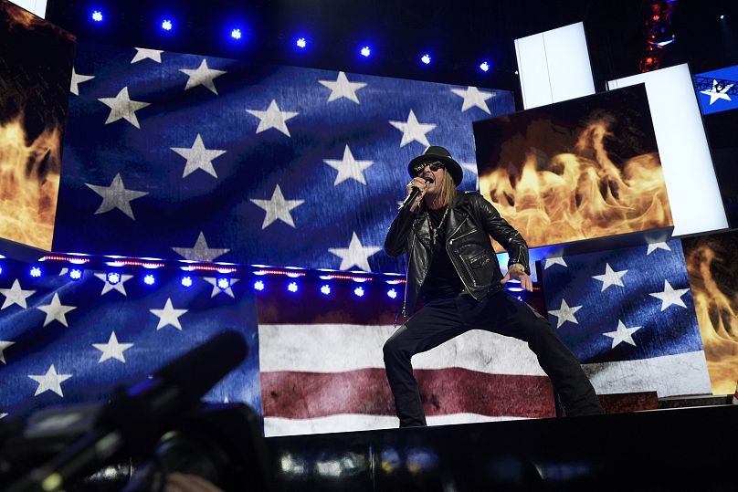 Kid Rock se produit lors de la Convention nationale républicaine de 2024 au Fiserv Forum, le 18 juillet 2024