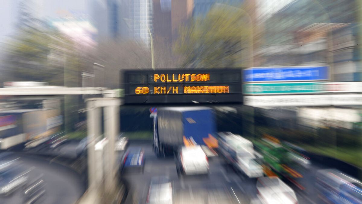 An electronic road sign on the Paris ring road reads