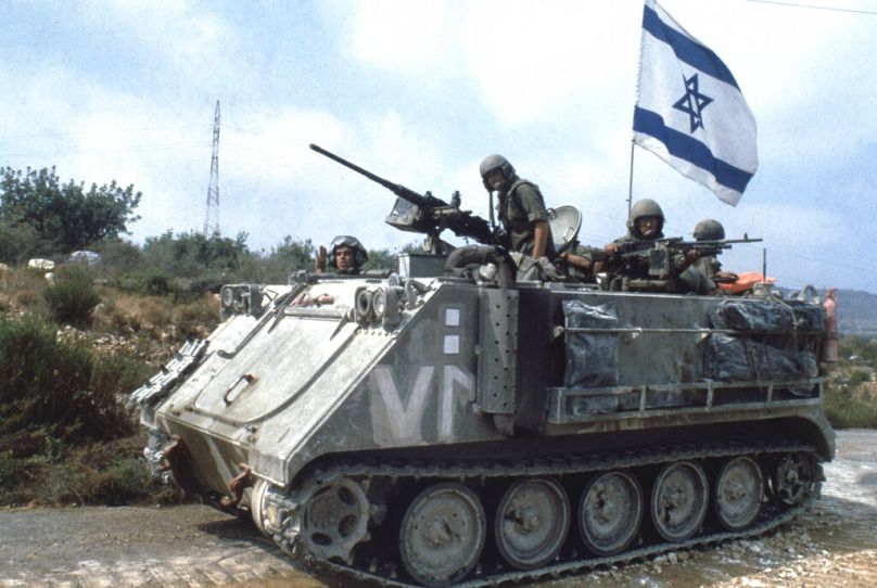 Dossier - Un alambic de 40 ans du M113 israélien. Ces types de véhicules blindés sont actuellement réutilisés comme véhicules terrestres sans pilote suicide 