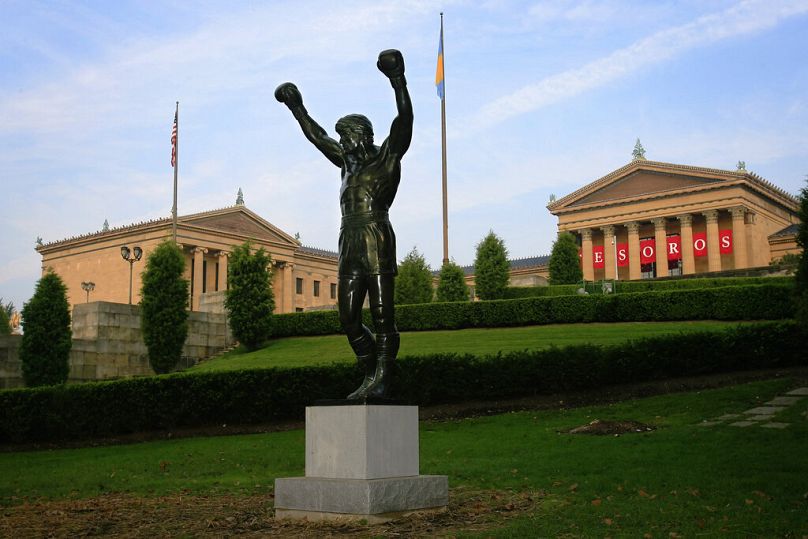 La statue de Rocky Balboa devant le Philadelphia Museum of Art 