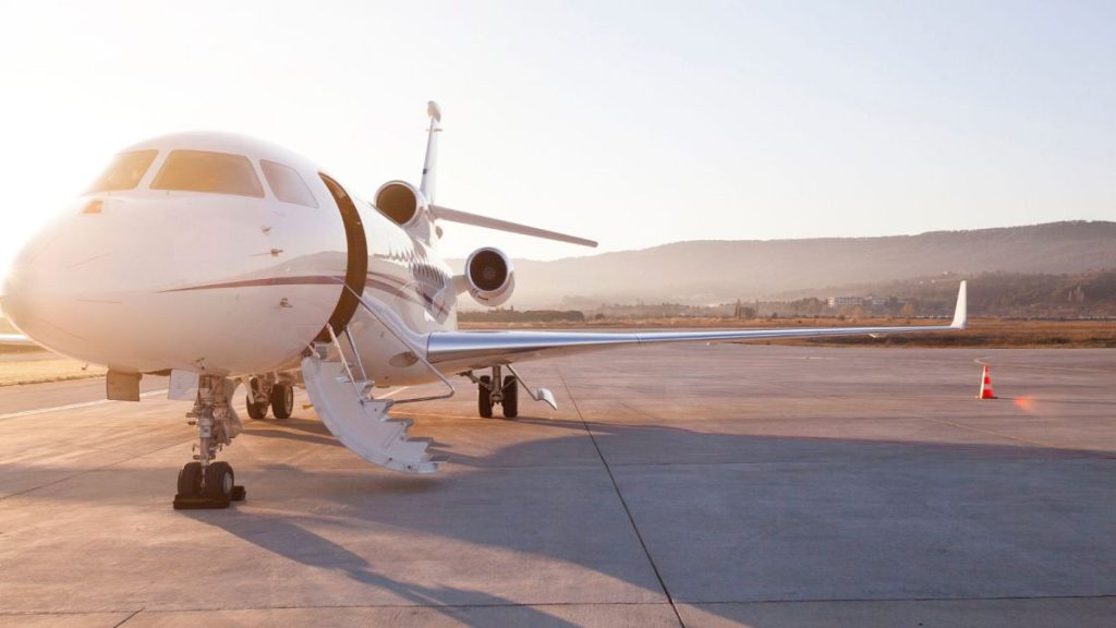 Private jets to Baku doubled as world leaders and CEOs touched down for climate conference.