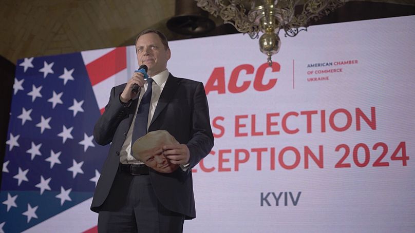 Andy Hunder, président de la Chambre de commerce américaine en Ukraine, prononce un discours à la suite des résultats présidentiels, Kiev, Ukraine, 06/11/2024.