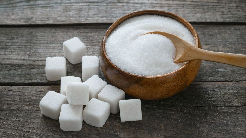 Limiting sugar intake from conception through early childhood was linked to lower risks of Type 2 diabetes and hypertension, a new study showed.