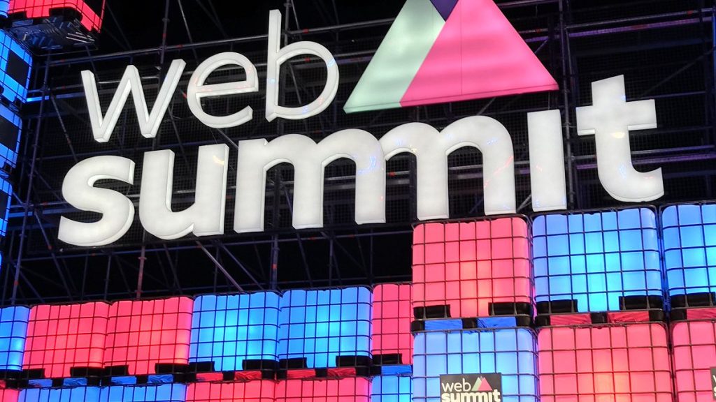 Web Summit stage 2023