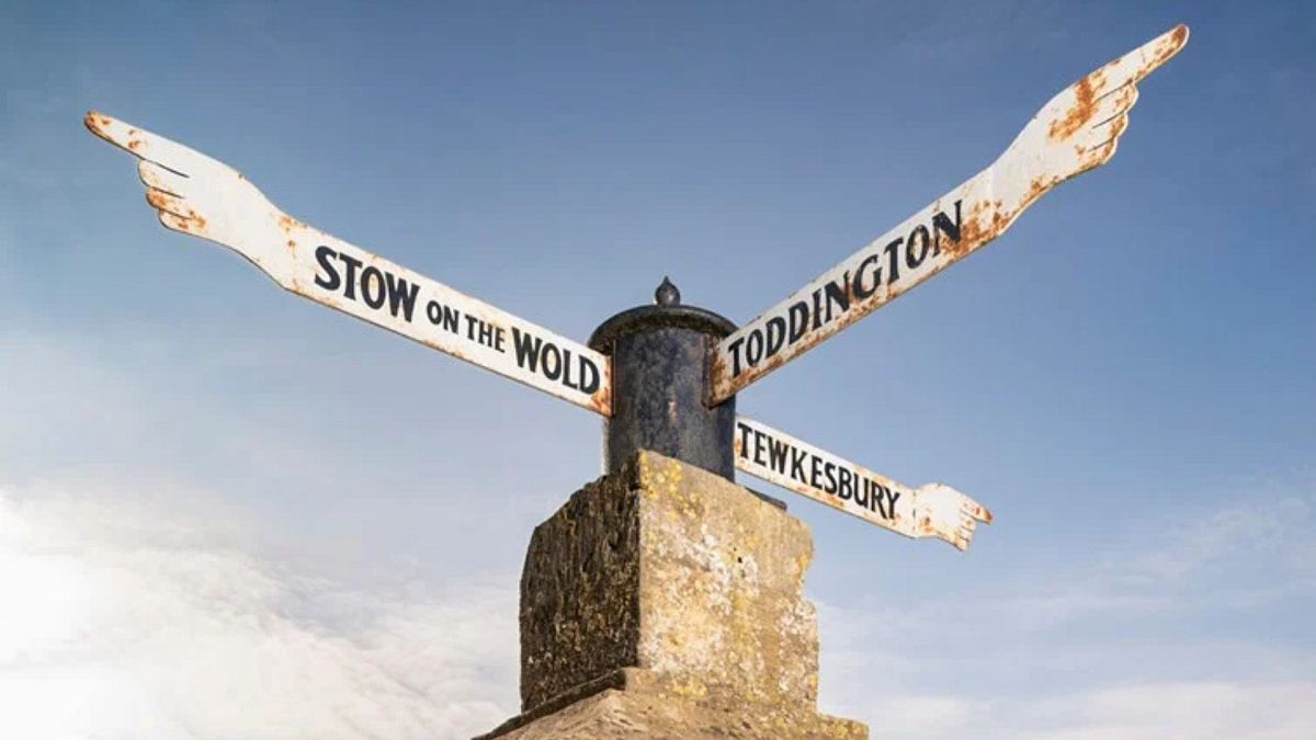 Toddington Fingerpost, Tewkesbury, Gloucestershire