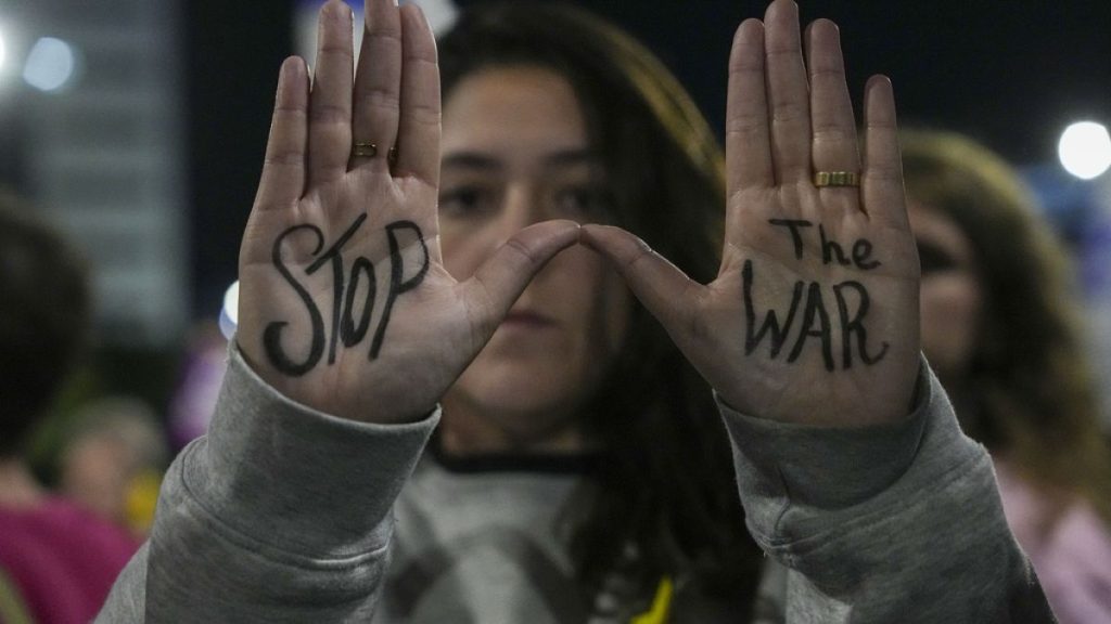 Israelis protest against Prime Minister Benjamin Netanyahu