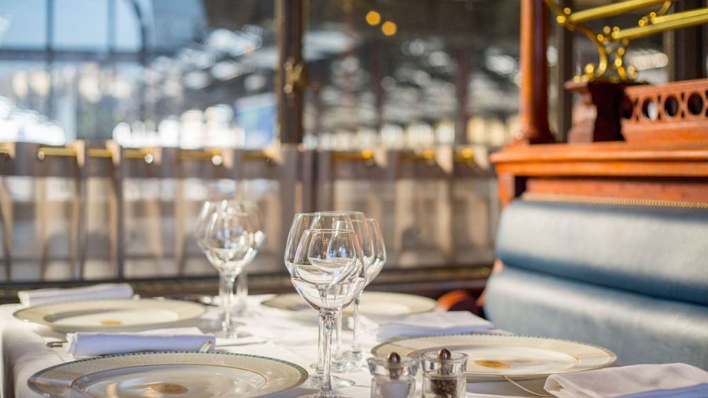 Le Train Bleu, a fine-dining station restaurant in Paris