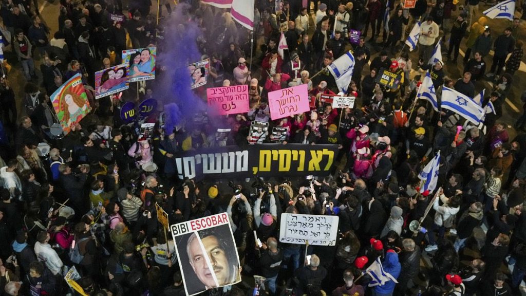 Israelis protest against Prime Minister Benjamin Netanyahu